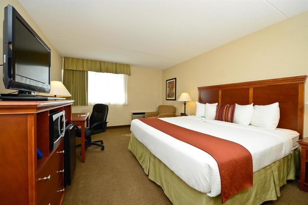 Best Western Plus La Porte Hotel & Conference Center Exterior foto